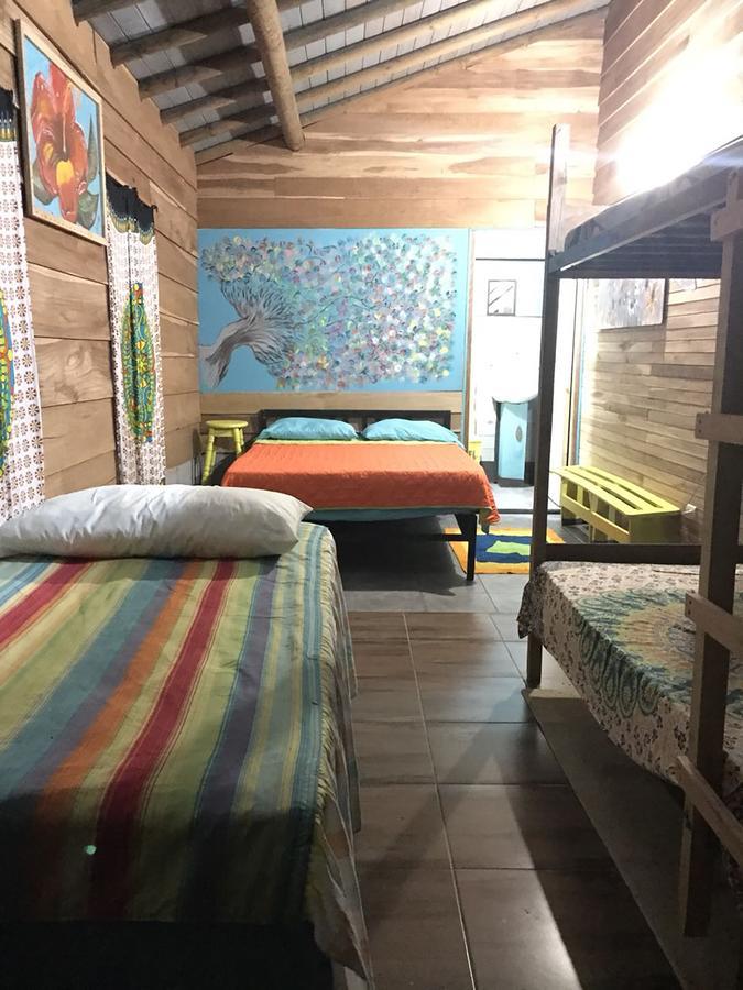 Wood House Hostel La Fortuna Exteriör bild