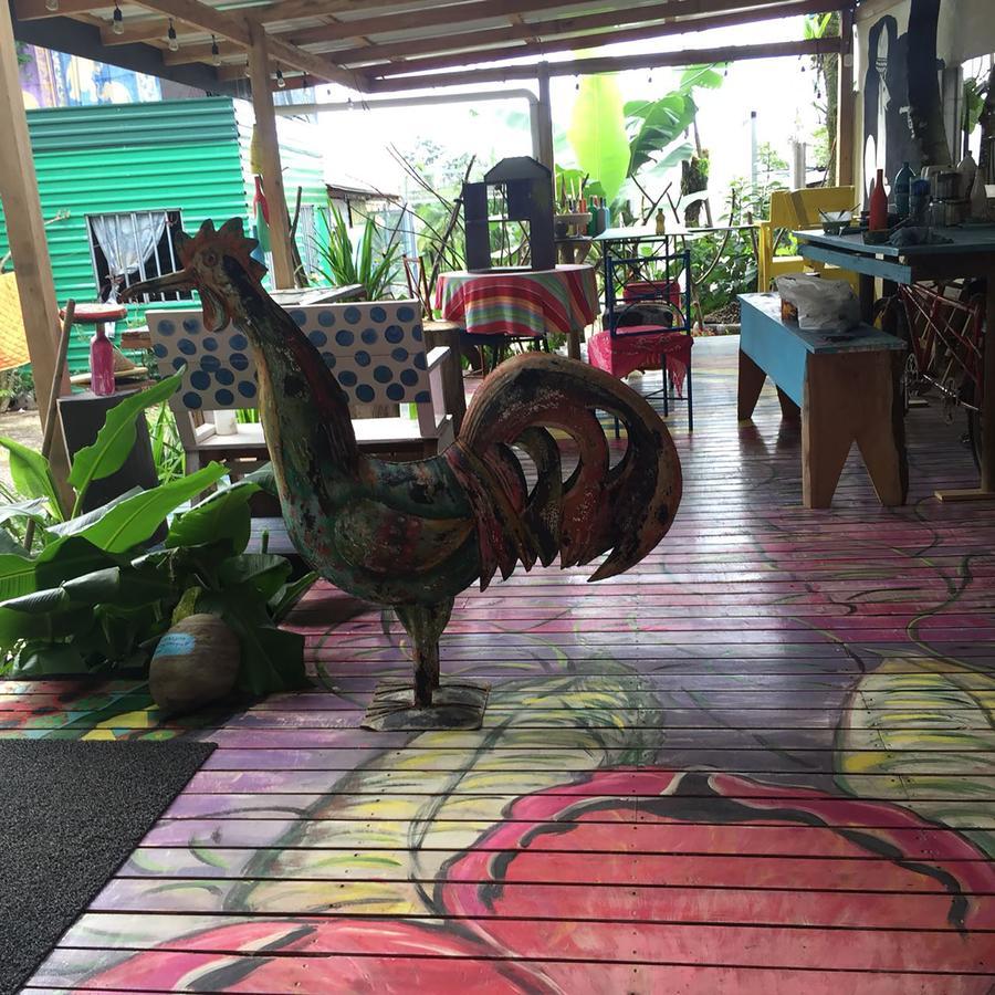 Wood House Hostel La Fortuna Exteriör bild